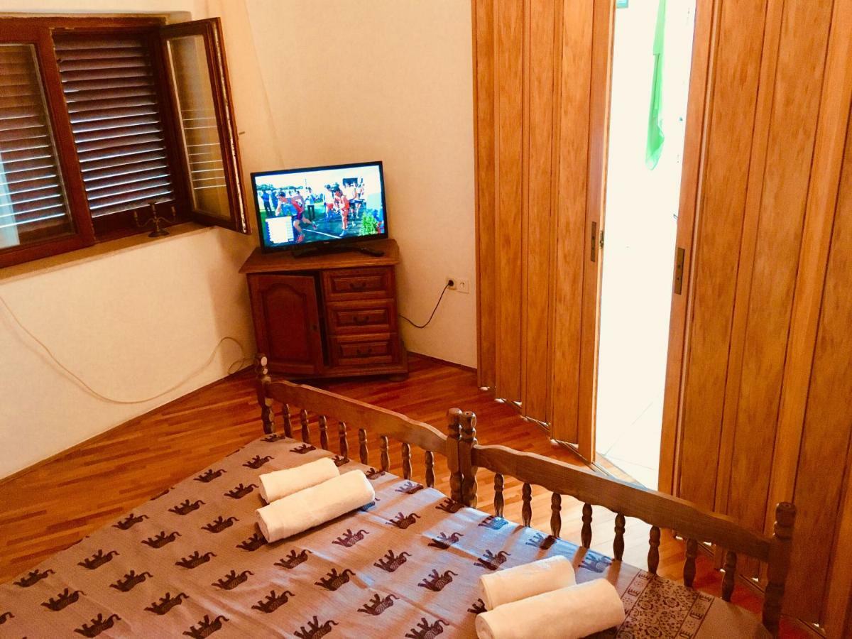 Apartmani Nina Шибеник Экстерьер фото