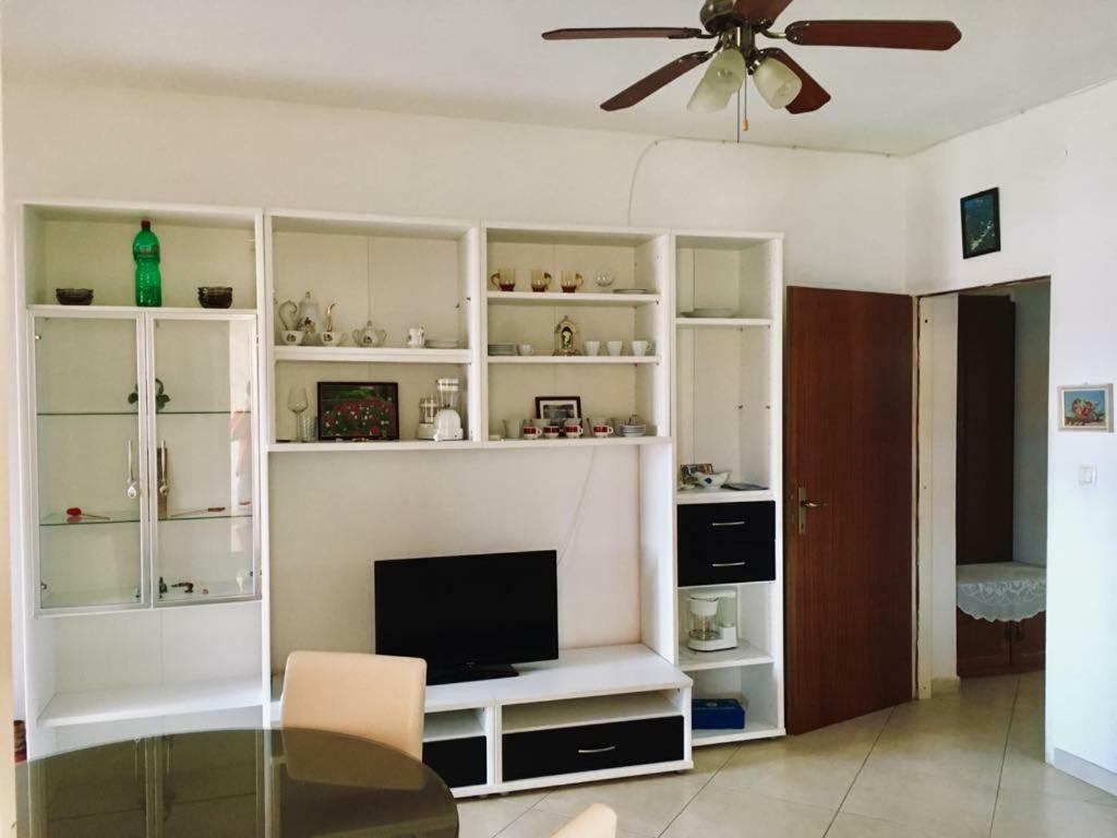 Apartmani Nina Шибеник Экстерьер фото