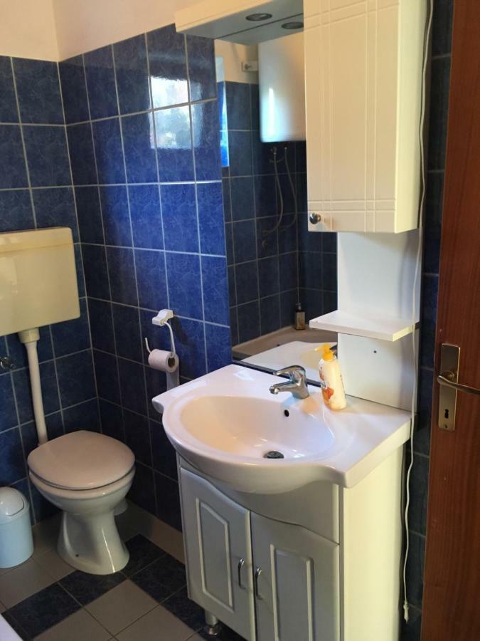 Apartmani Nina Шибеник Экстерьер фото